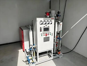 10Nm&sup3; / h توفير الطاقة فرن تكسير الأمونيا الأوتوماتيكي H2 N2 مولد الغاز الواقي