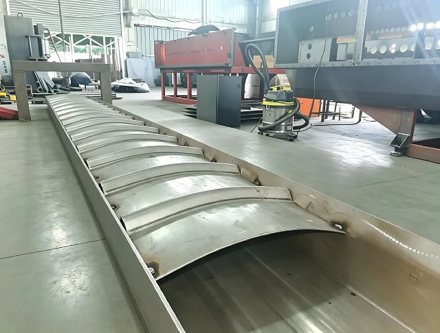 أنبوب دثر SUS310S المموج لفرن الحزام الشبكي